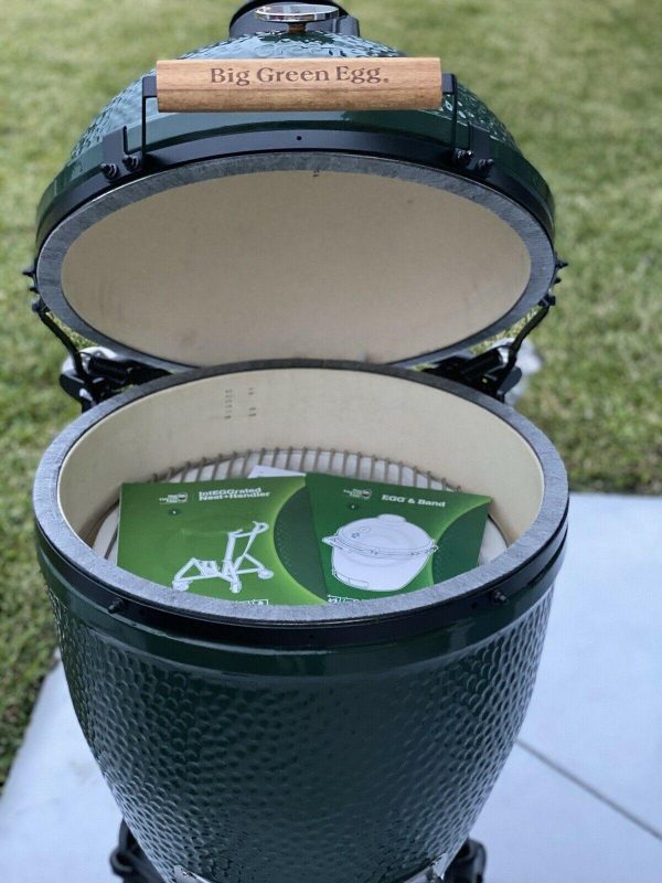 2026 Nuevo parrilla ahumador tipo kamado verde con nuevos accesorios