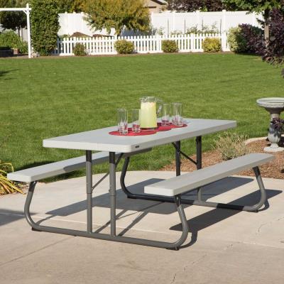 2026 Nueva mesa de picnic plegable clásica de 6 pies 48